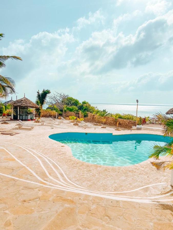 Met Beach Resort 马林迪 外观 照片