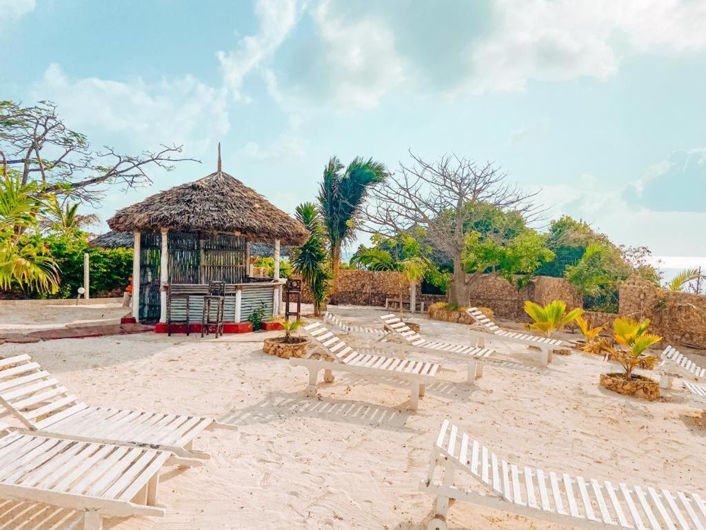 Met Beach Resort 马林迪 外观 照片